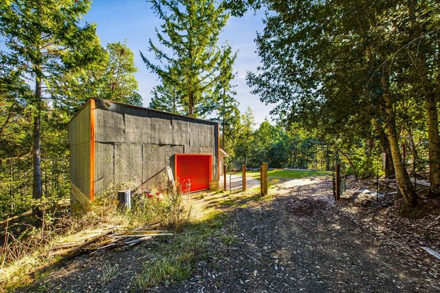 3123 Bell Springs Road, Garberville, CA 95542