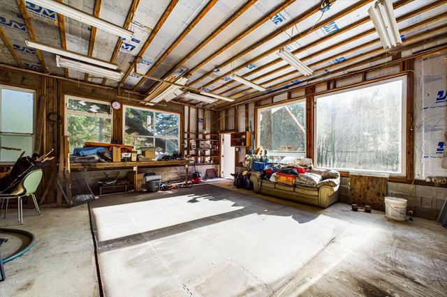 3123 Bell Springs Road, Garberville, CA 95542