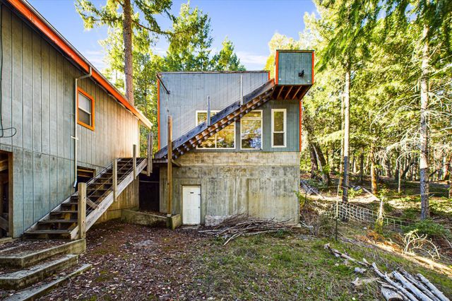 3123 Bell Springs Road, Garberville, CA 95542