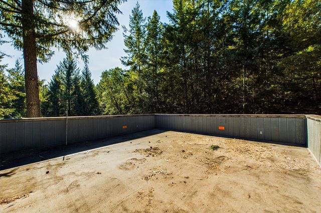3123 Bell Springs Road, Garberville, CA 95542