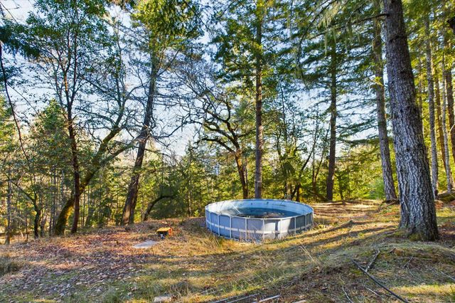 3123 Bell Springs Road, Garberville, CA 95542