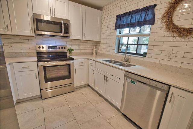 1902 VISTA LANDINGS COURT, Port Charlotte, FL 33953