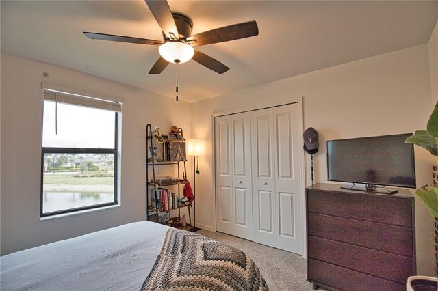 1902 VISTA LANDINGS COURT, Port Charlotte, FL 33953