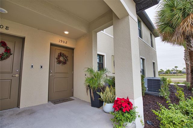 1902 VISTA LANDINGS COURT, Port Charlotte, FL 33953