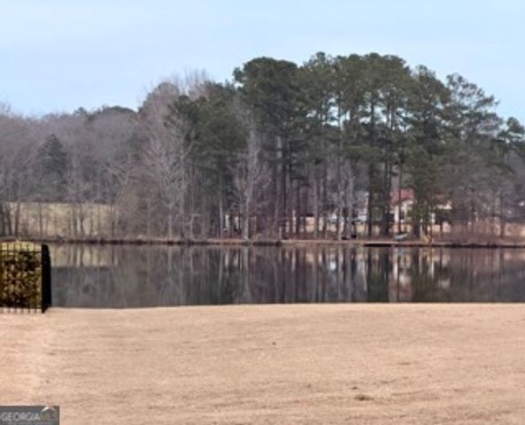 101 Lakesprings Drive, Mcdonough, GA 30252