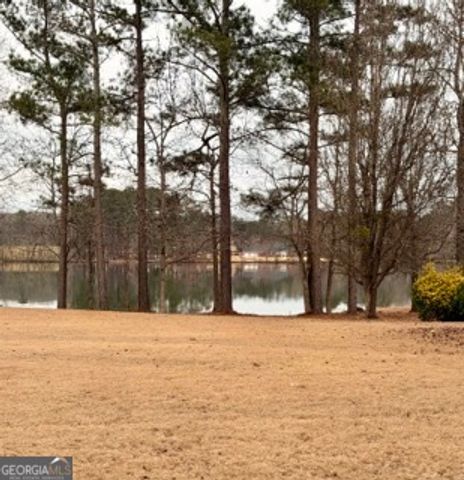 101 Lakesprings Drive, Mcdonough, GA 30252