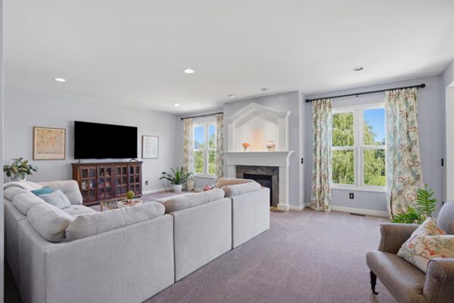 5693 Strawberry Circle, Commerce Twp, MI 48382