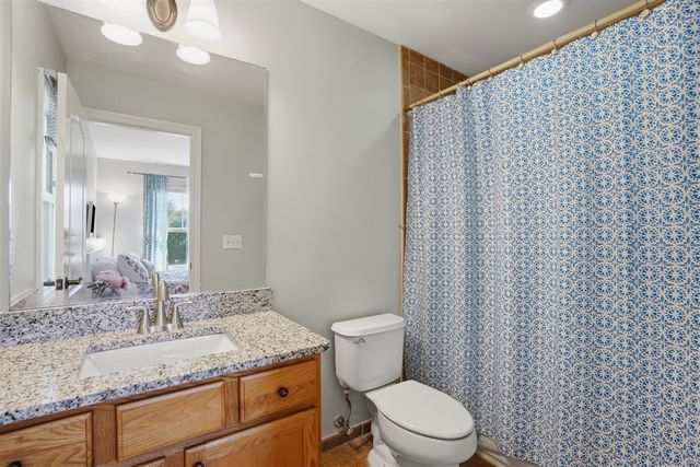 5693 Strawberry Circle, Commerce Twp, MI 48382