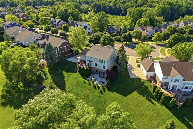 5693 Strawberry Circle, Commerce Twp, MI 48382