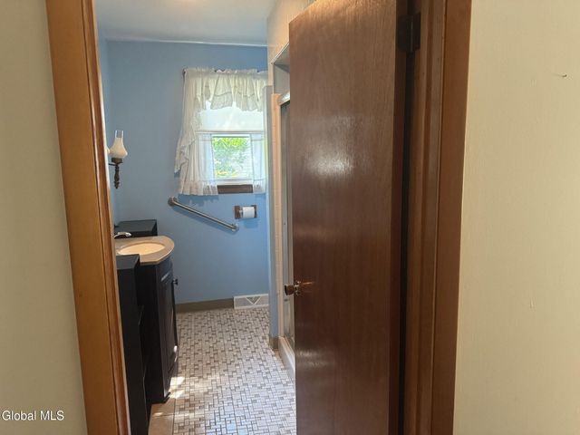 264 Rotterdam Street, Rotterdam, NY 12306