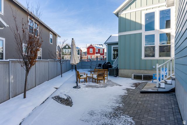 11571 S SKYWARD RD, South Jordan, UT 84009