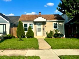 1823 N 37th Avenue, Stone Park, IL 60165