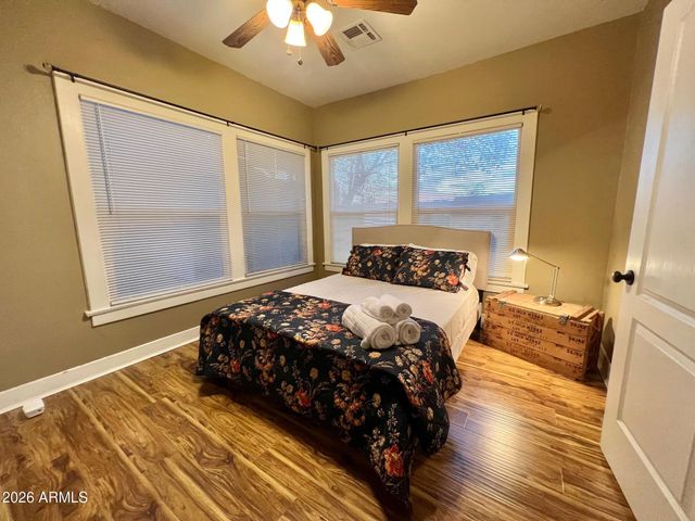 350 N 15TH Street, Phoenix, AZ 85006