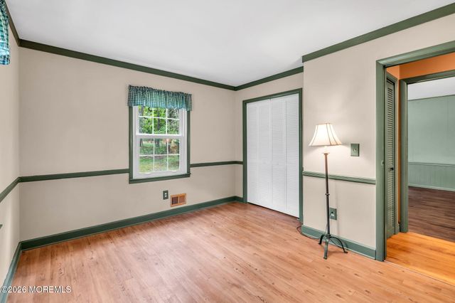 1760 Pennsylvania Avenue, Whiting, NJ 08759