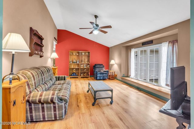 1760 Pennsylvania Avenue, Whiting, NJ 08759