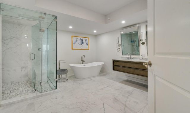 2700 N Ocean Drive 2003b, Singer Island, FL 33404