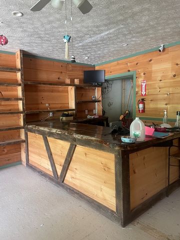 64 Pappys Plaza, Blairsville, GA 30512