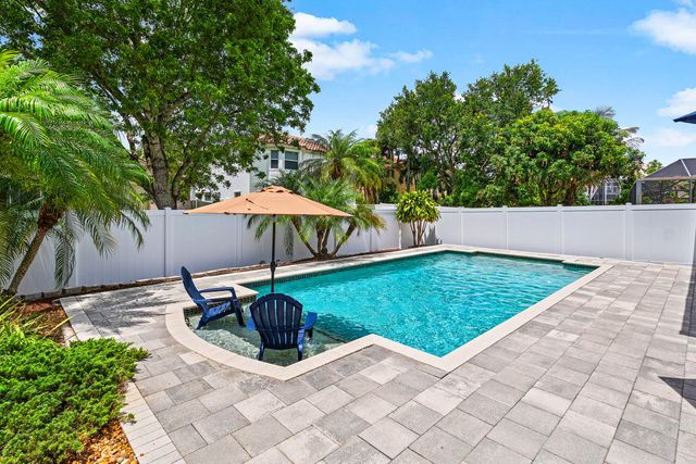 7872 Springvale Drive, Greenacres, FL 33467