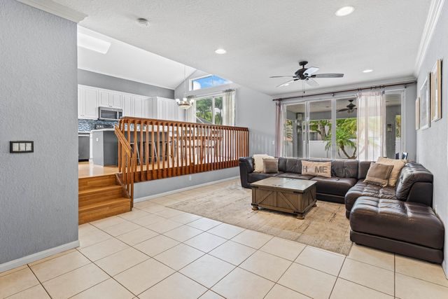 7872 Springvale Drive, Greenacres, FL 33467
