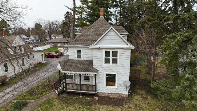 212 Kenosha STREET, Walworth, WI 53184