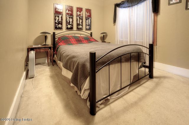 12501 Lower River Rd, Louisville, KY 40272