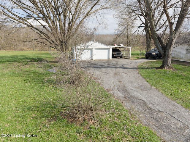 12501 Lower River Rd, Louisville, KY 40272