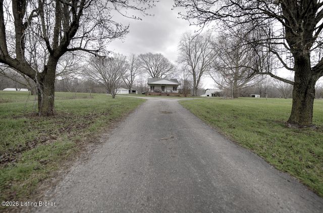 12501 Lower River Rd, Louisville, KY 40272