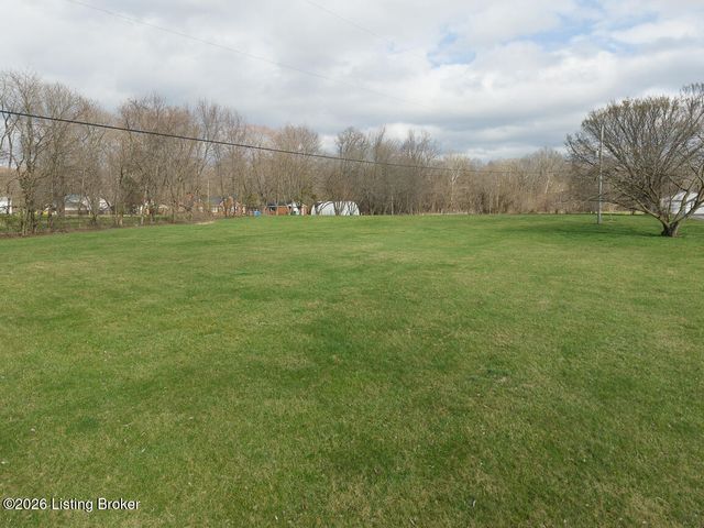 12501 Lower River Rd, Louisville, KY 40272