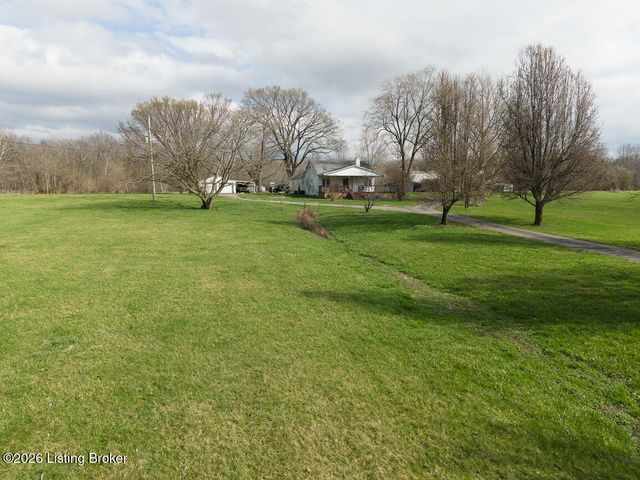 12501 Lower River Rd, Louisville, KY 40272