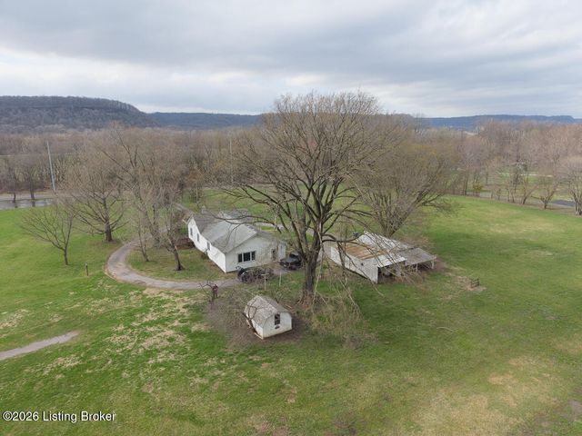 12501 Lower River Rd, Louisville, KY 40272