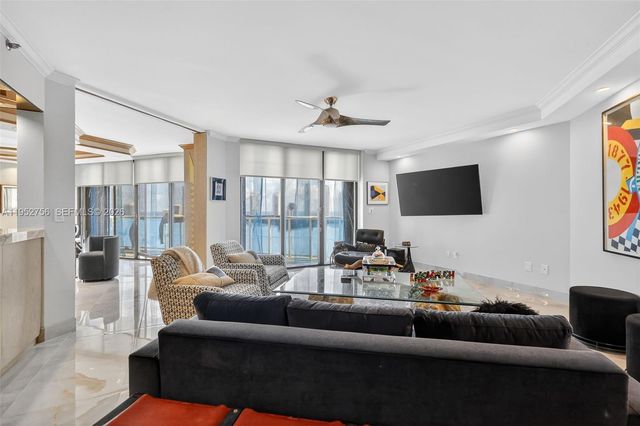 4000 Island Boulevard 2602, Aventura, FL 33160
