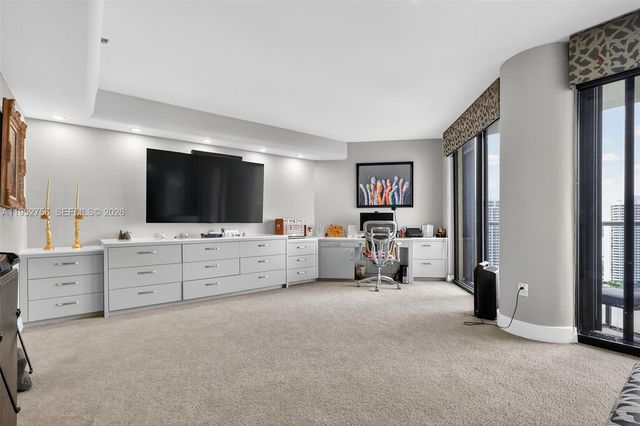 4000 Island Boulevard 2602, Aventura, FL 33160