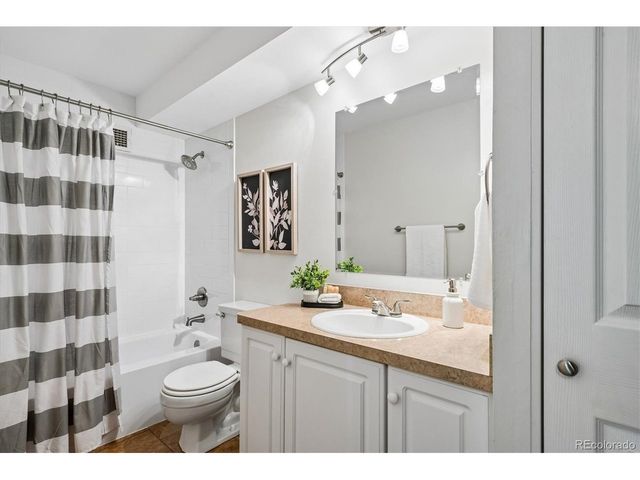 7020 E Girard Ave 106, Denver, CO 80224