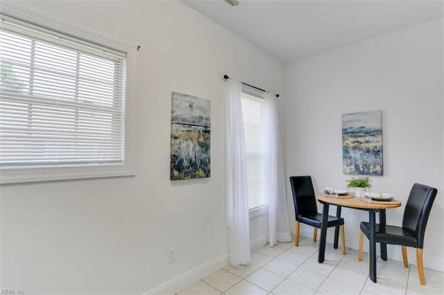 200 Maple Ave Apt H, Norfolk, VA 23503
