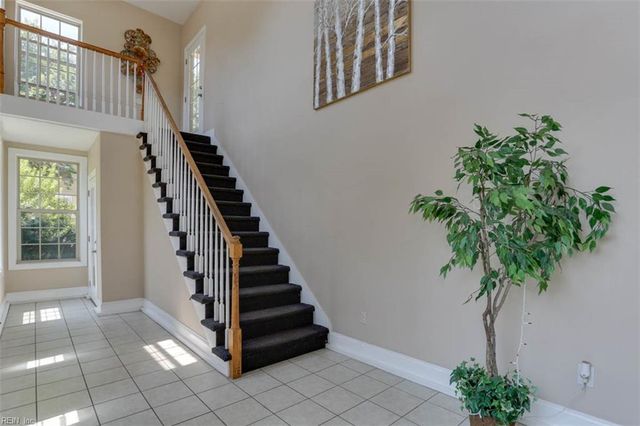 200 Maple Ave Apt H, Norfolk, VA 23503