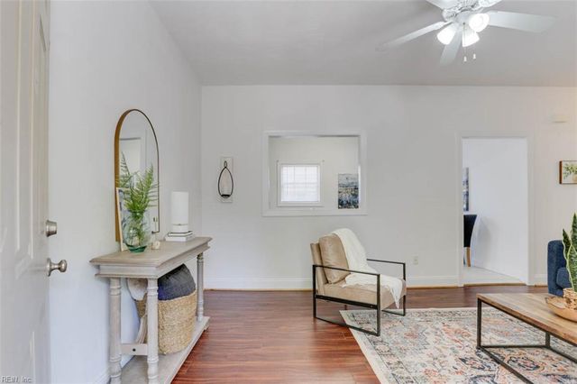 200 Maple Ave Apt H, Norfolk, VA 23503