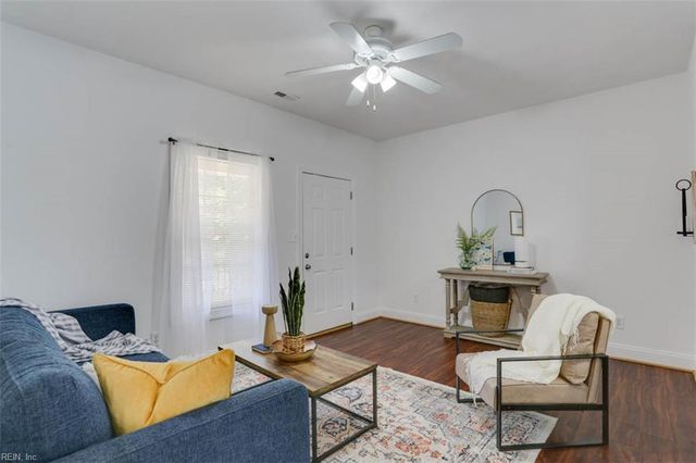 200 Maple Ave Apt H, Norfolk, VA 23503