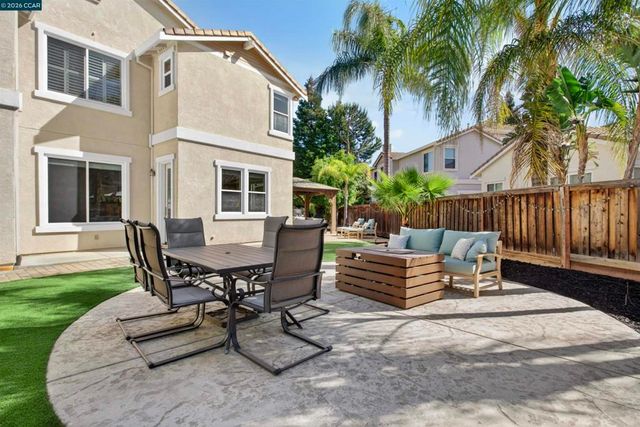 858 Lindrick Ct, Brentwood, CA 94513