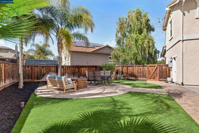 858 Lindrick Ct, Brentwood, CA 94513