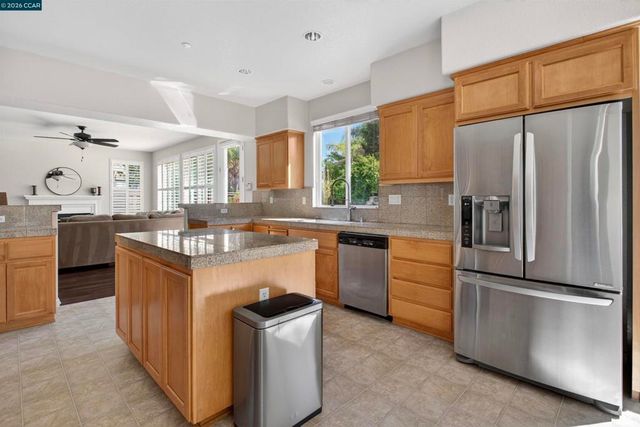 858 Lindrick Ct, Brentwood, CA 94513