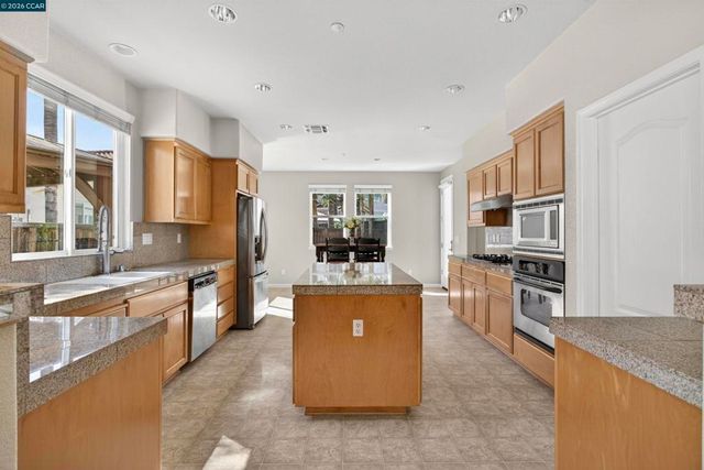 858 Lindrick Ct, Brentwood, CA 94513