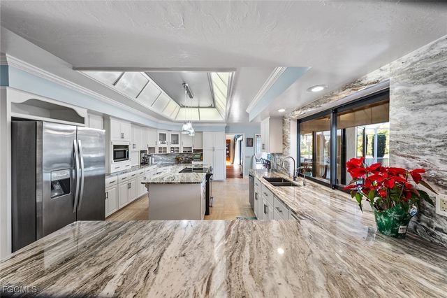 16676 Bobcat DR, Fort Myers, FL 33908