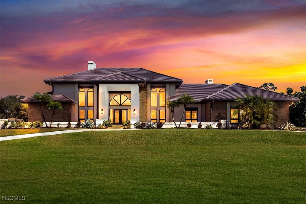 16676 Bobcat DR, Fort Myers, FL 33908