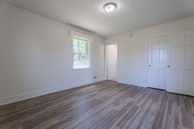 309 Pineridge Dr, Spartanburg, SC 29303