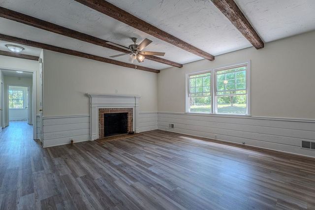 309 Pineridge Dr, Spartanburg, SC 29303