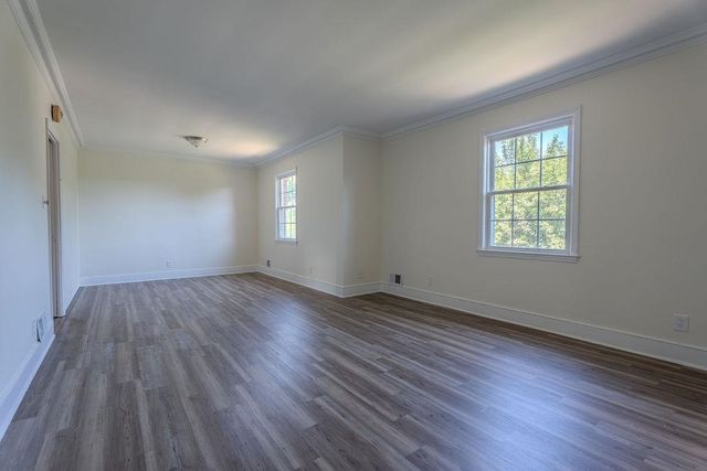 309 Pineridge Dr, Spartanburg, SC 29303