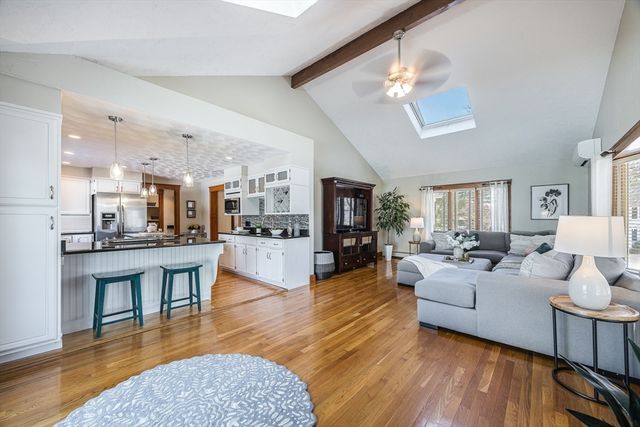 89 Grand Street, Reading, MA 01867