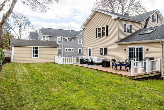 89 Grand Street, Reading, MA 01867