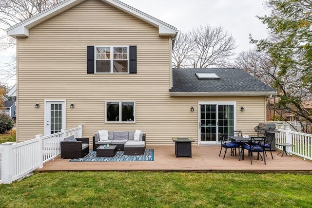 89 Grand Street, Reading, MA 01867