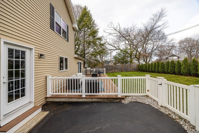 89 Grand Street, Reading, MA 01867